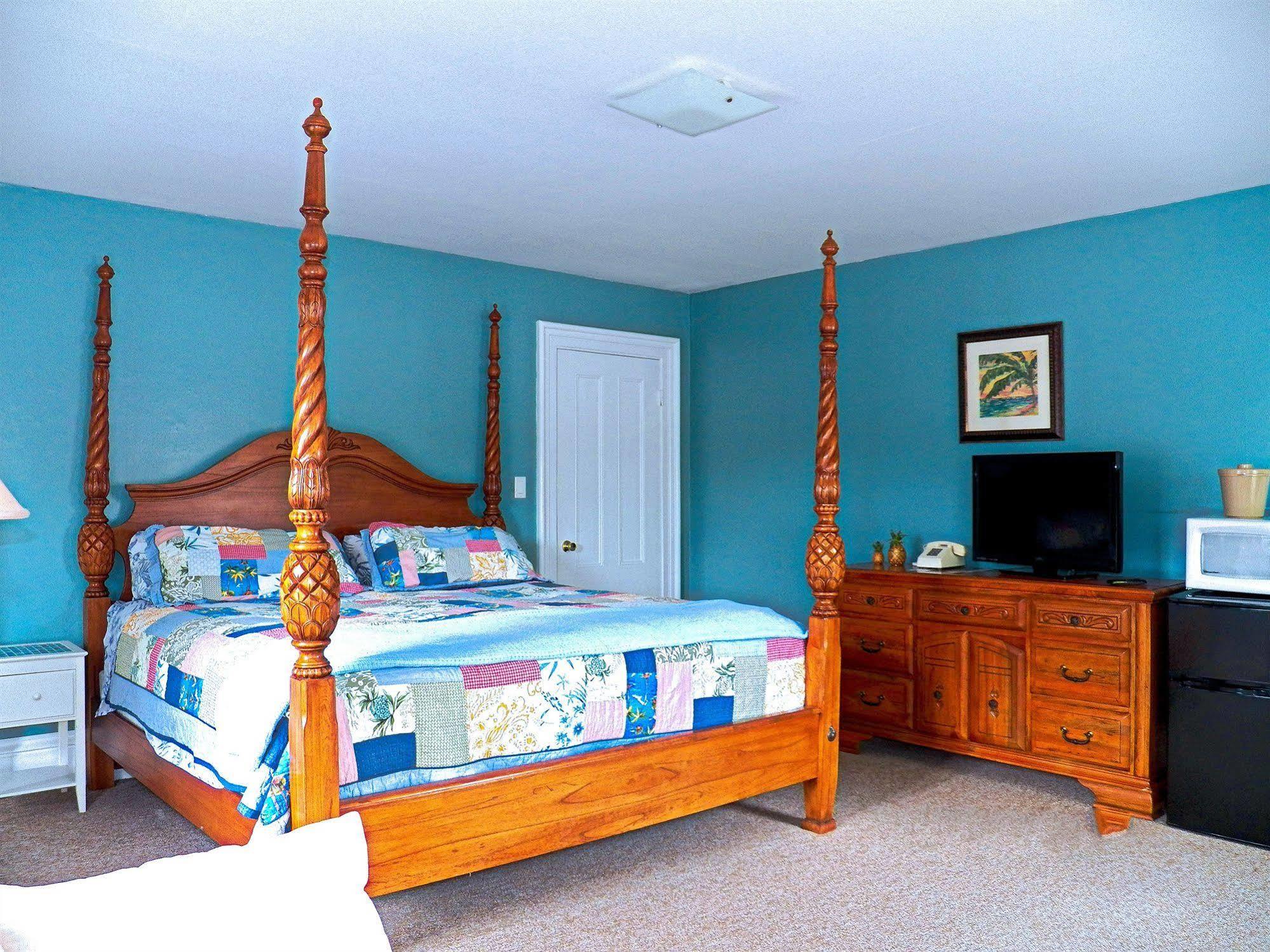 Coast Village Inn And Cottages Wells Bagian luar foto